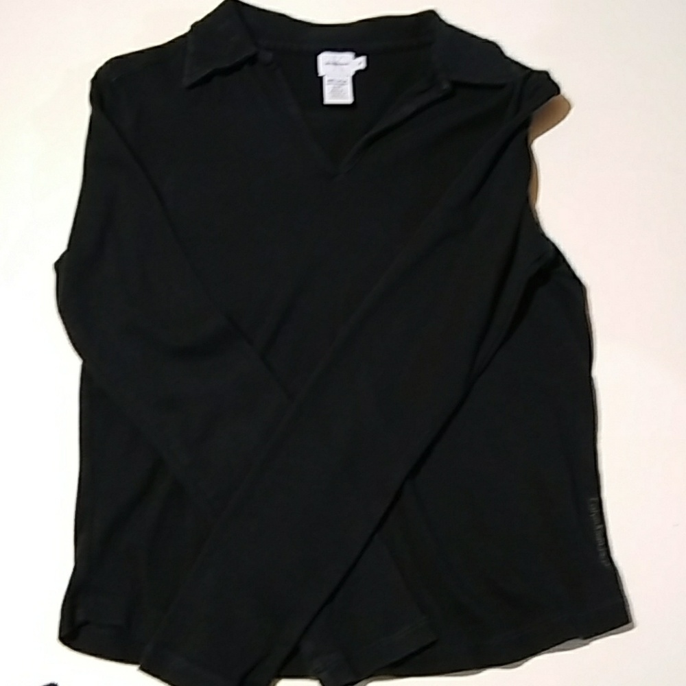 Clothing - Picture 6 of 8